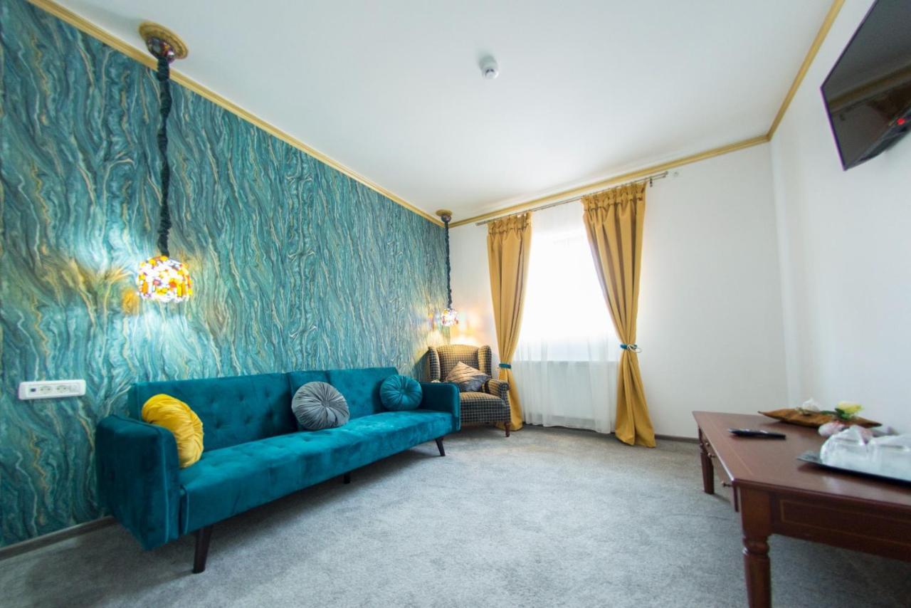 Voila Inn Predeal Exteriér fotografie